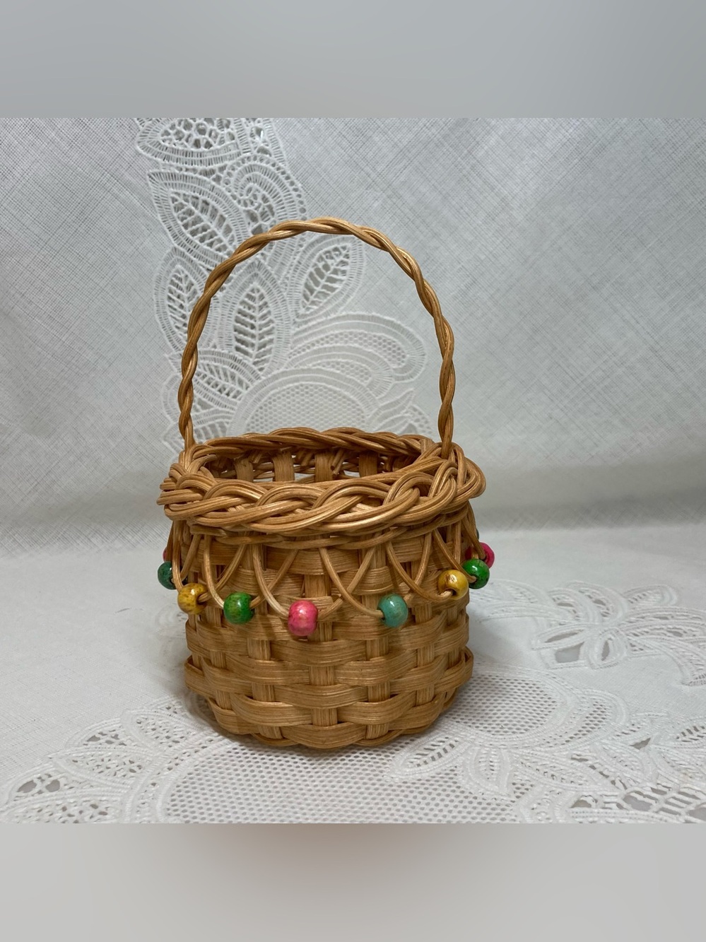 VTG Handwoven Godin Mini Wicker Beaded Reed Basket Twisted Handle 6” Pattern #45